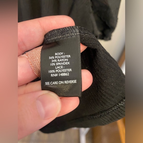 Torrid super soft rib v-neck novelty sleeve surplice black crop top - Picture 3 of 9